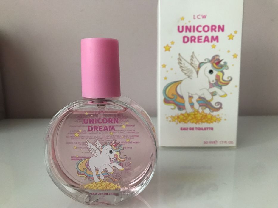 Парфюм / тоалетна вода за момичета