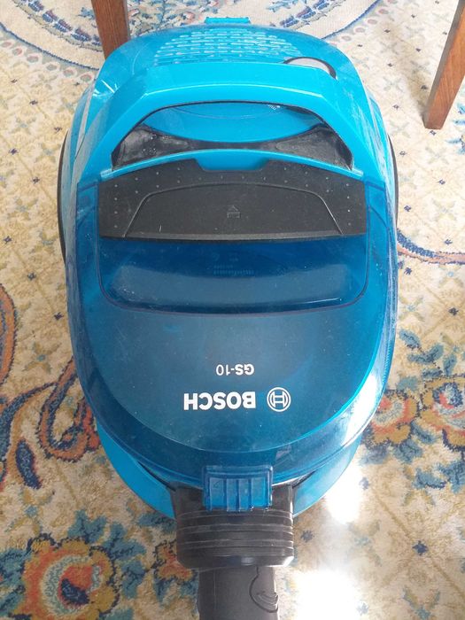 Продаётся пылесос