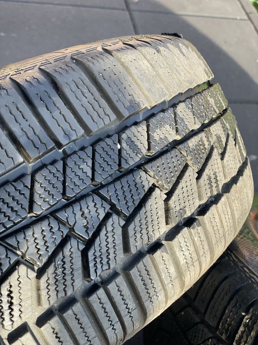 Jante Bmw originale  cu anvelope de iarna Continental