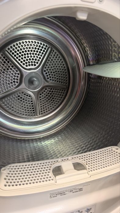 А+++ Сушилня с термопомпа  SIEMENS iQ700 WT47XMA1/01 , 700 W капацитет,8 кг ,AUTODRY | SELFCLEANING