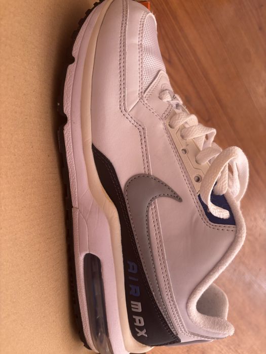 Маратонки Nike air max