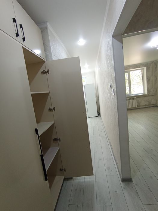 Продам 1 ком кв  9 мкр