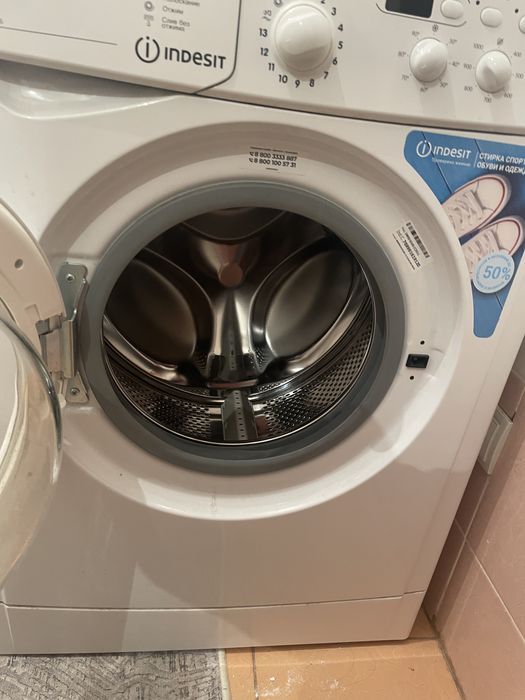 Стиральная машина Indesit