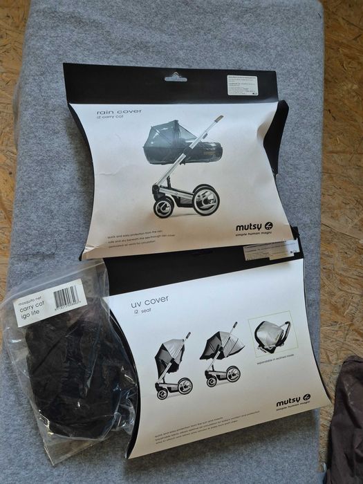 Бебешка количка Mutsy Igo - пълен комплект с аксесоари