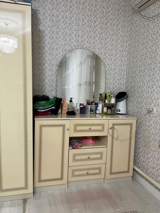 спальный сатылады, жағдайы жақсы.