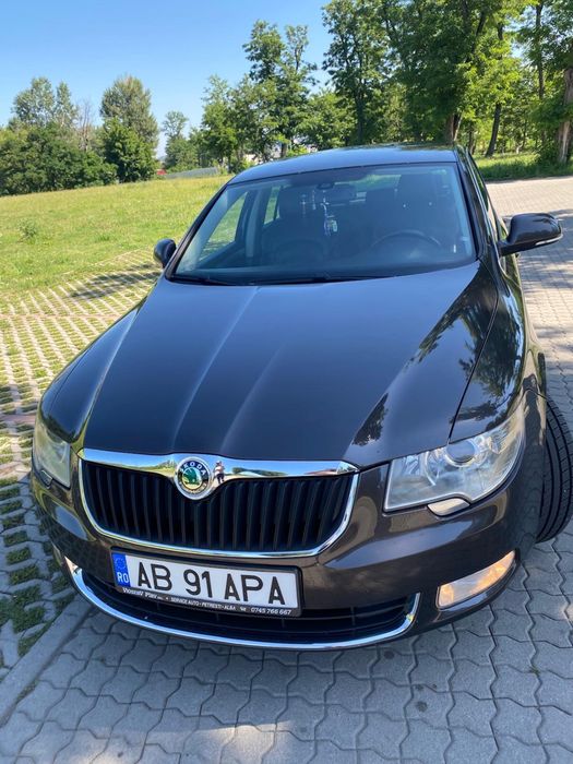 Vand Skoda Superb!