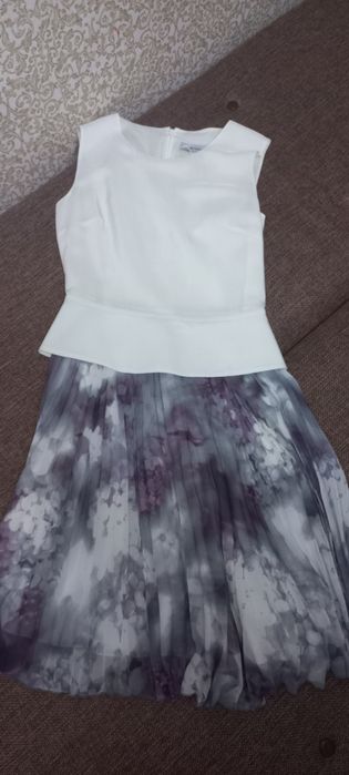 Продам нарядное платье