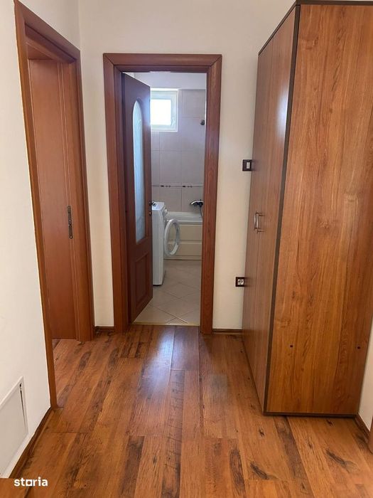 De inchiriat Apartament 2 camere, zona Centru.