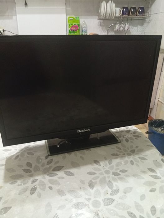 Продам телевизор