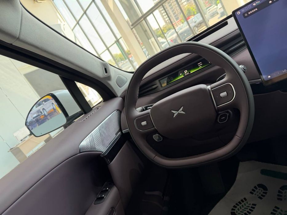 Xpeng  GX Ultra