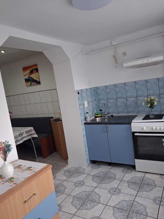 Chirie - apartament 2 camere + birou – Deva, zonă ultracentrală