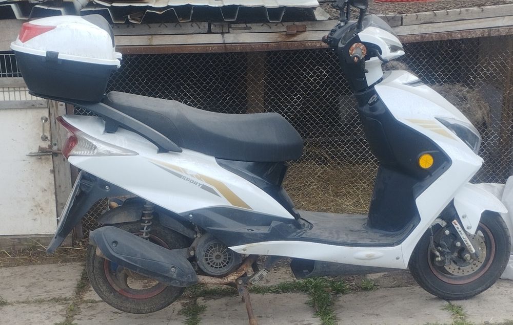 Продам скутер 2024 г.