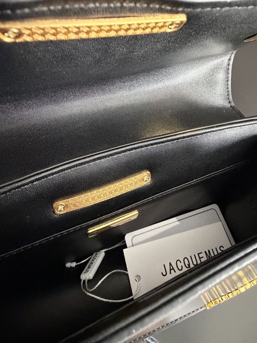 черна чанта jacquemus