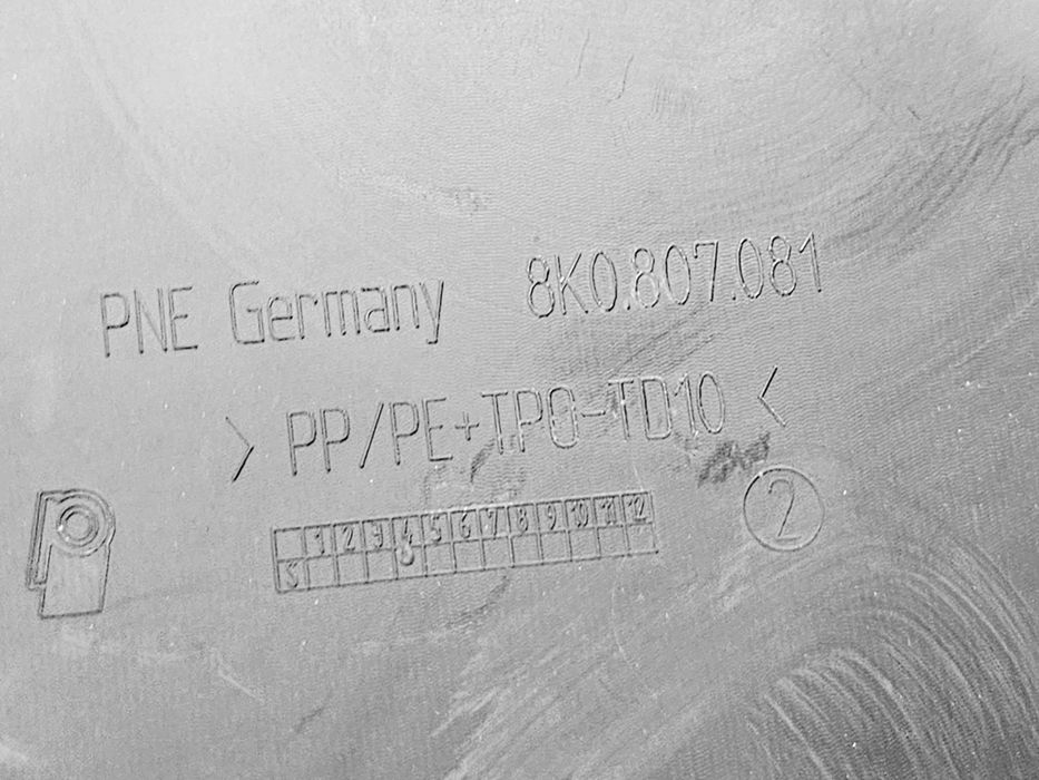 Capac trager Audi A4 (8K5, B8) Avant [Fabr 2008-2015] 8K0807081