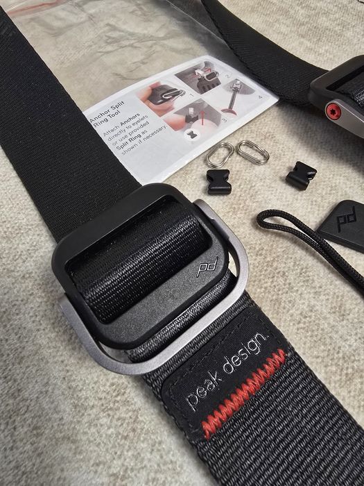 Curea Peak Design Slide LITE Black