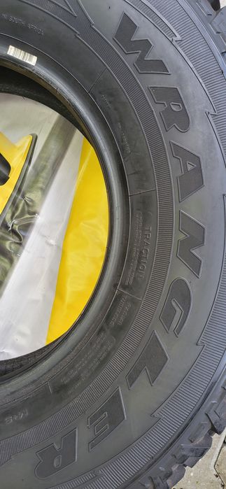o anvelopa 265 75 16 goodyear wrangler a/t adventure M+S noua