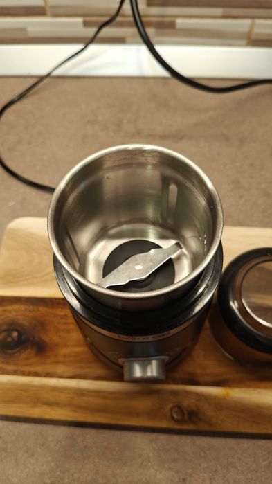 Rasnita electrica pentru cafea (produs in garantie)