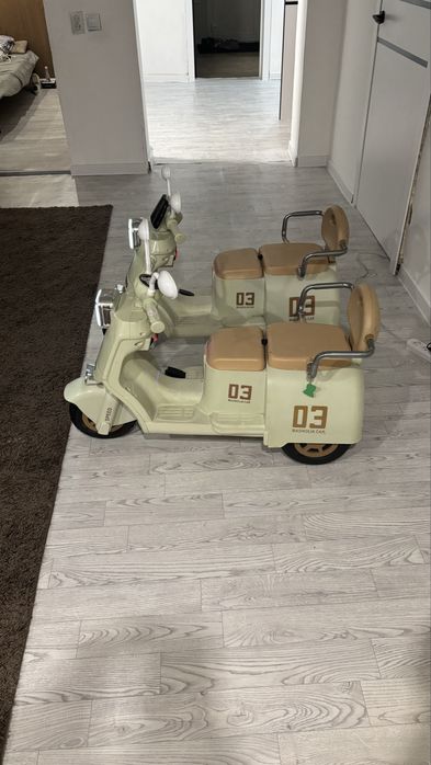 Продам 2 электромотоцикола