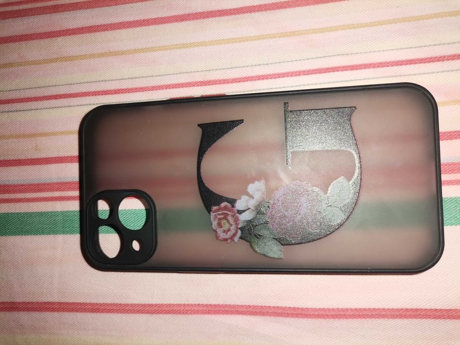 Калъф за iPhone 13