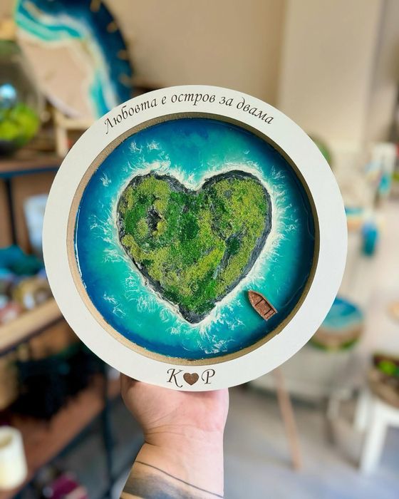 Картини с впоксидна смола и скандинавски мъх