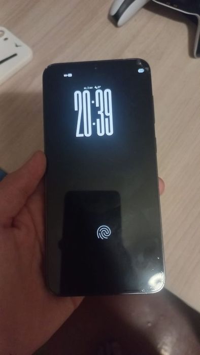 Samsung s23+ на 256 гб