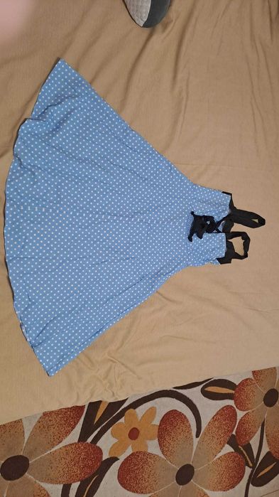 Rochie albastra cu buline noua marimea M