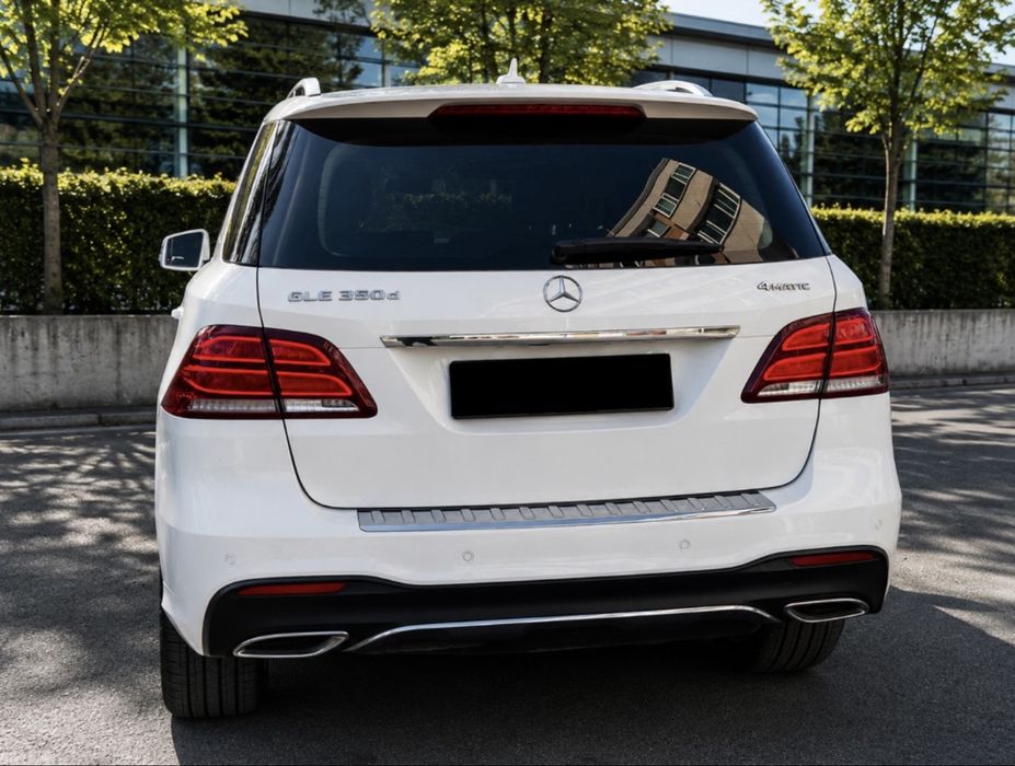Mercedes-Benz GLE 350d AMG* 4matic* 9G* Обдухване* Панорама* ОБСЛУЖЕНА*