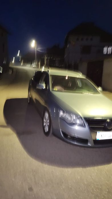Vând Volkswagen Pasat 2010  diesel 140 cai