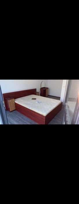 Спалня  с две шкафчета