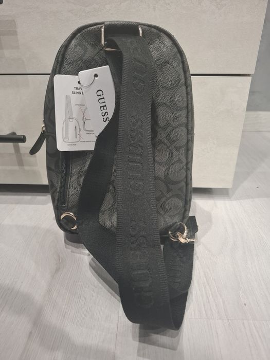 Оригинална раничка GUESS еко кожа