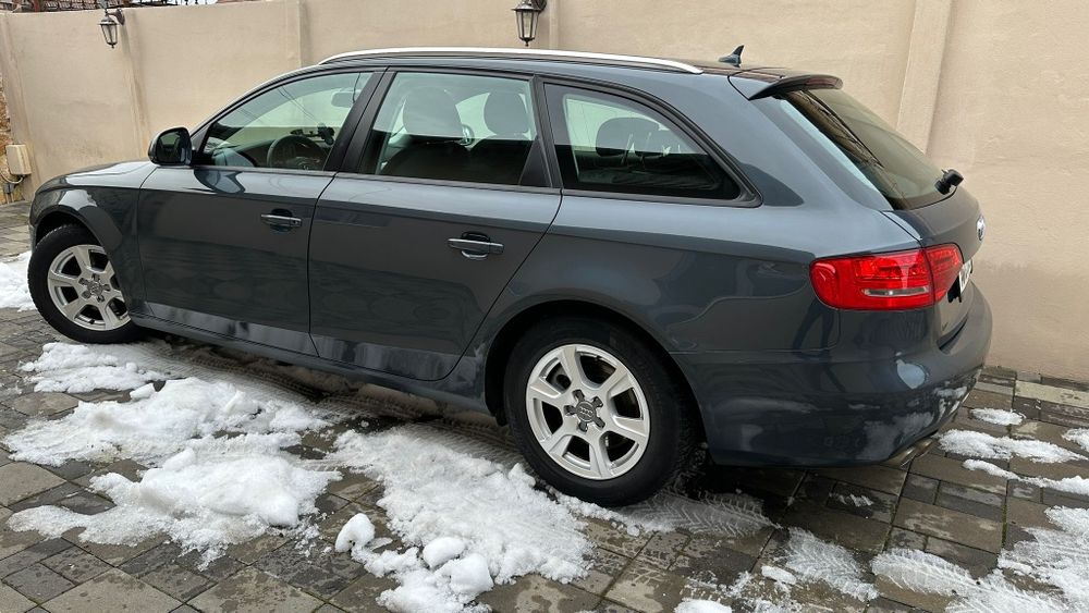 Audi A4 B8 an 2011 Automatik Euro 5, Diesel  2 litri