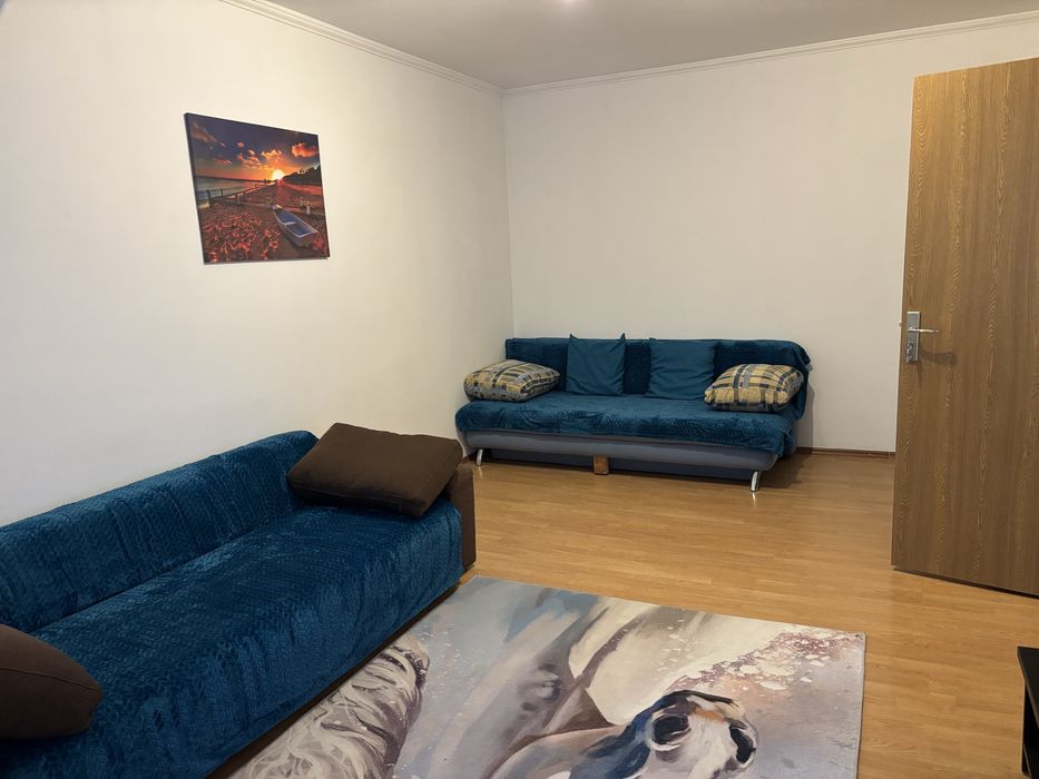 Vand apartament 2 camere,54 m,decomandat,patrer inalt