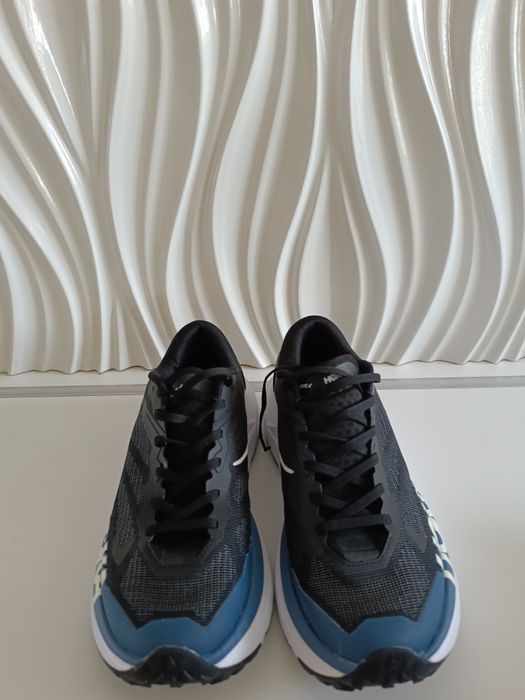 Кроссовки HOKA дышащие 42-43 р