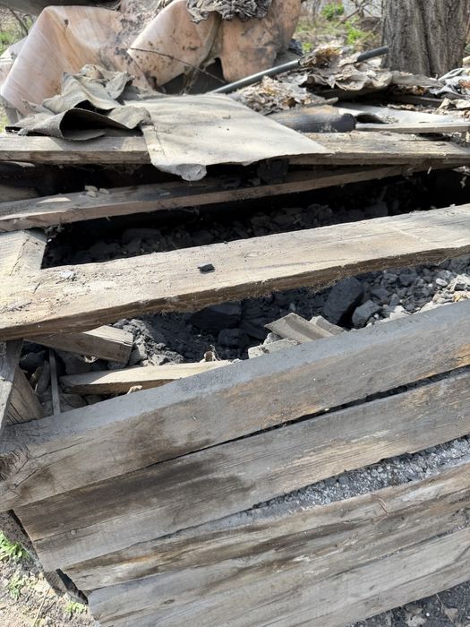 Даром дрова и уголь 1 тонна