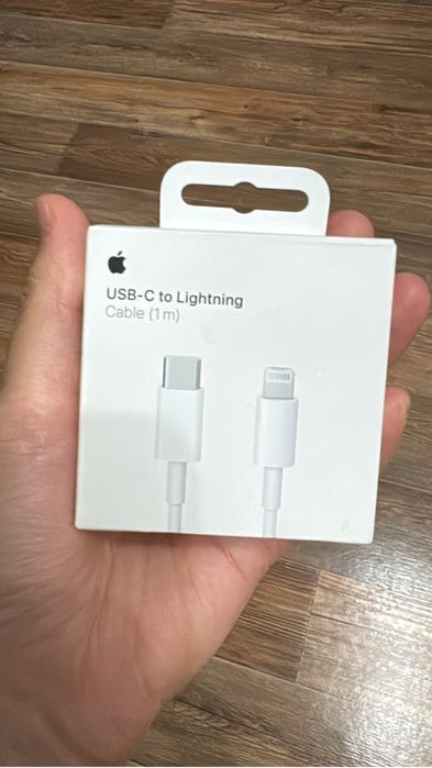 кабель apple USB-C to lightning.