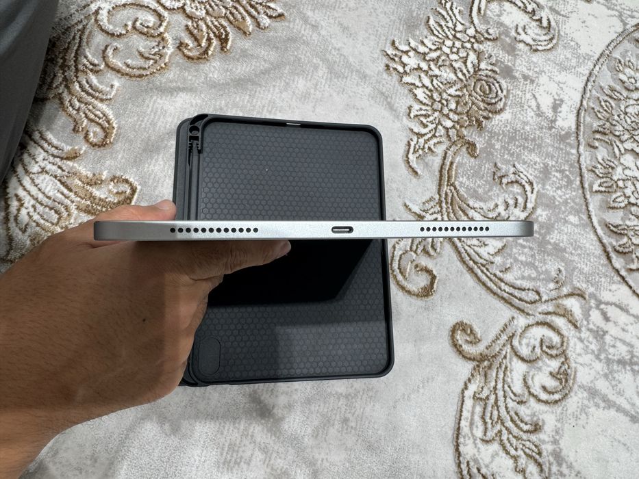 iPad A16 silver 128gb Wifi 100% 78 sikl