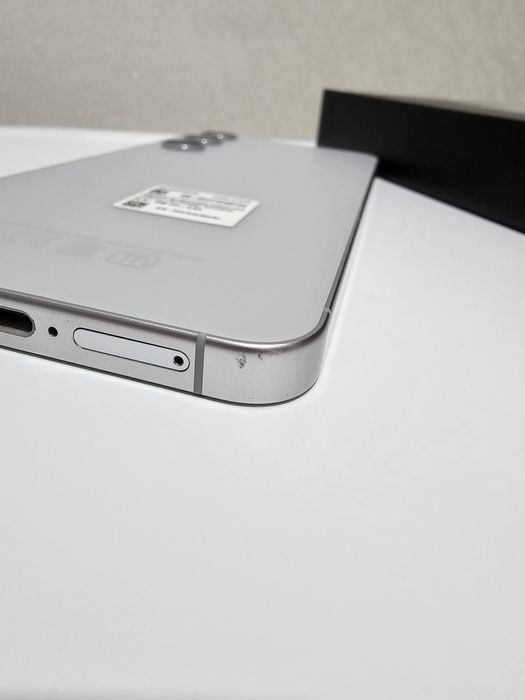 Samsung galaxy s24plus 12/512