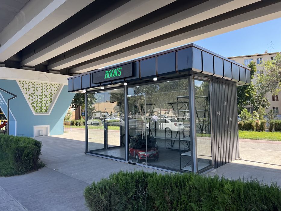 Бутка сотилади. Профил ва акфадан ясалган олди ойнали.