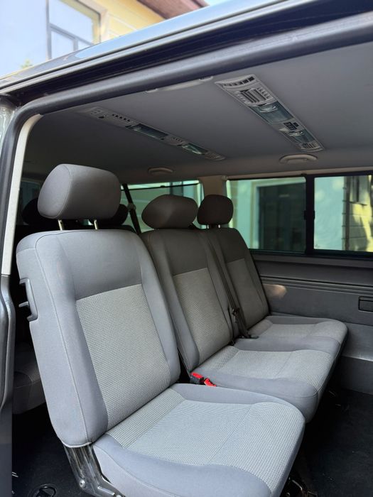 VW  Caravelle 2013 9 Locuri