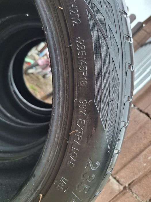 Продам шина в отлином сост.пробег  5000