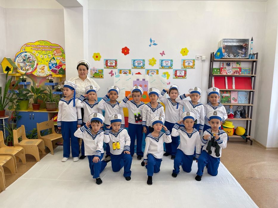 Костюм моряка и морячки