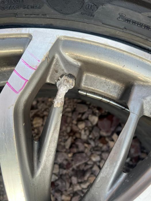 Диски  на BMW X 6 с шинами