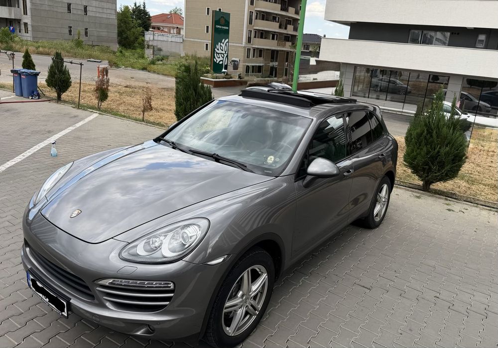 PORSCHE Cayenne 2012 — imagine 4