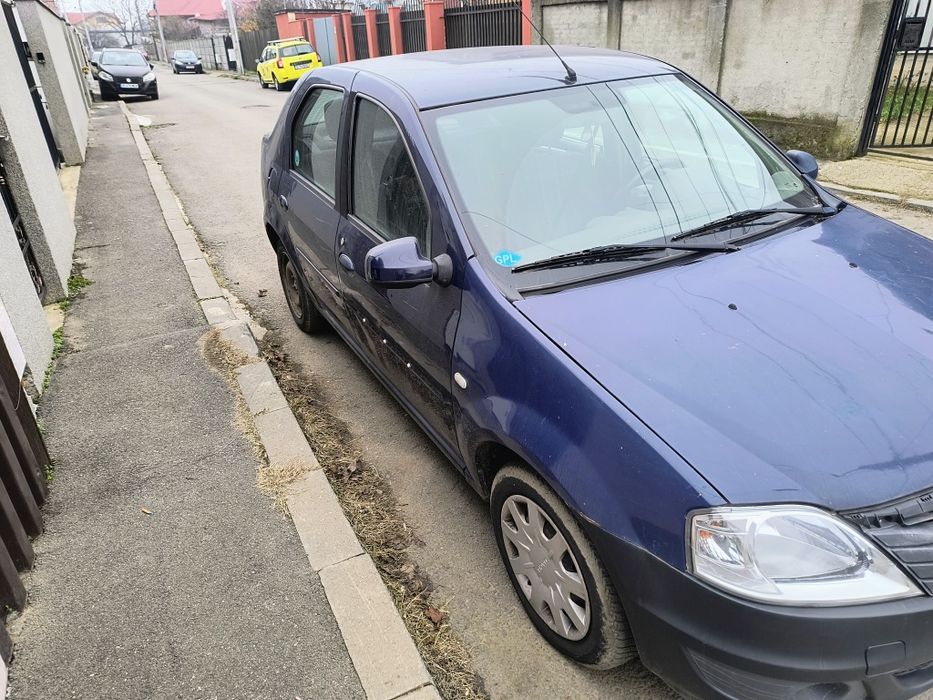 Vând Dacia Logan 1.2 2011 GPL
