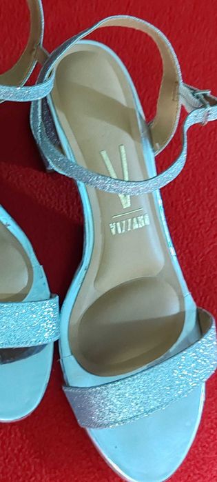 Sandale elegante,pentru ocazii festive