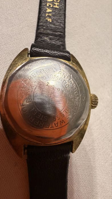 Catorex Automatic, elvețian, cu 25 de rubine. Mișcare