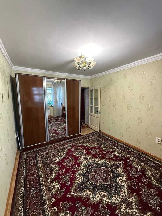 2  Хонали  2 - этажда  квартира ижарага берилади