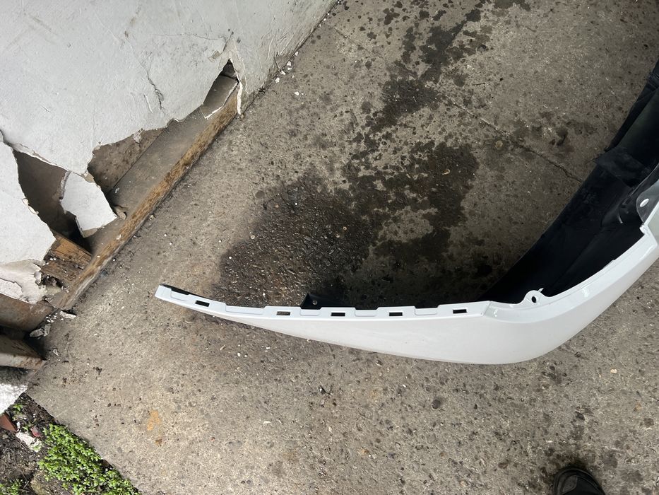 Bara spate Dacia logan 2