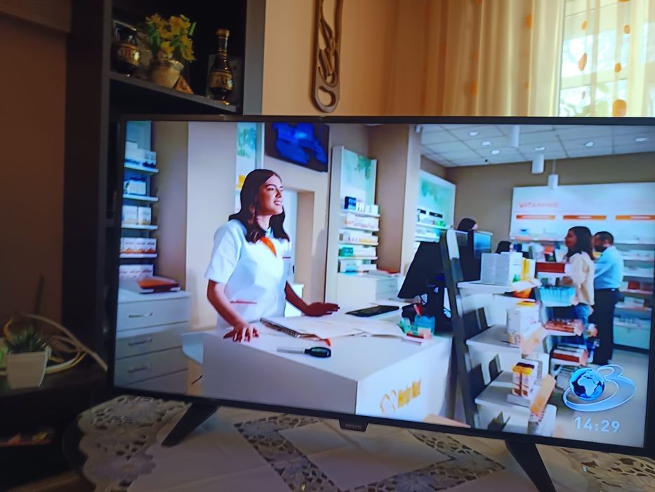2Tv led Philips și LGdiagonala 108cm.