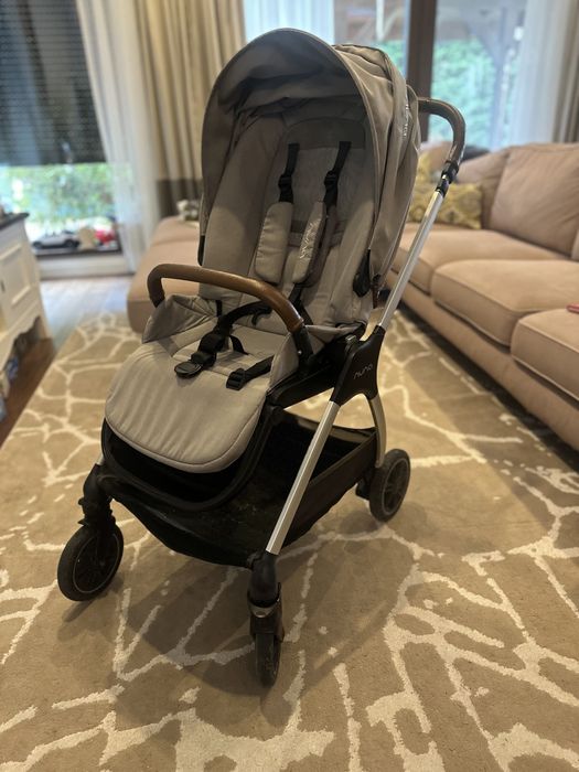 Carucior 2 in 1 Nuna Triv